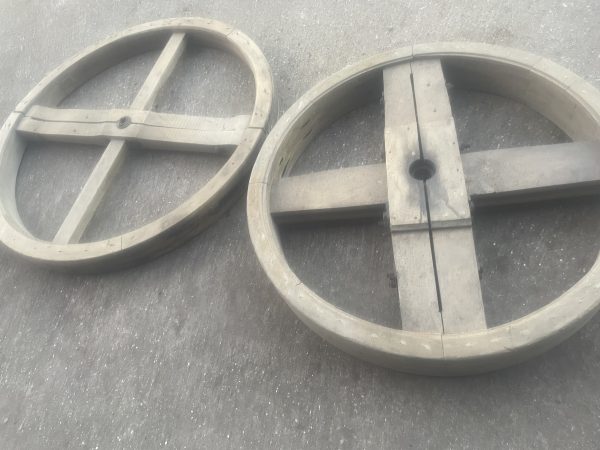 LOCATION ROUE EN BOIS